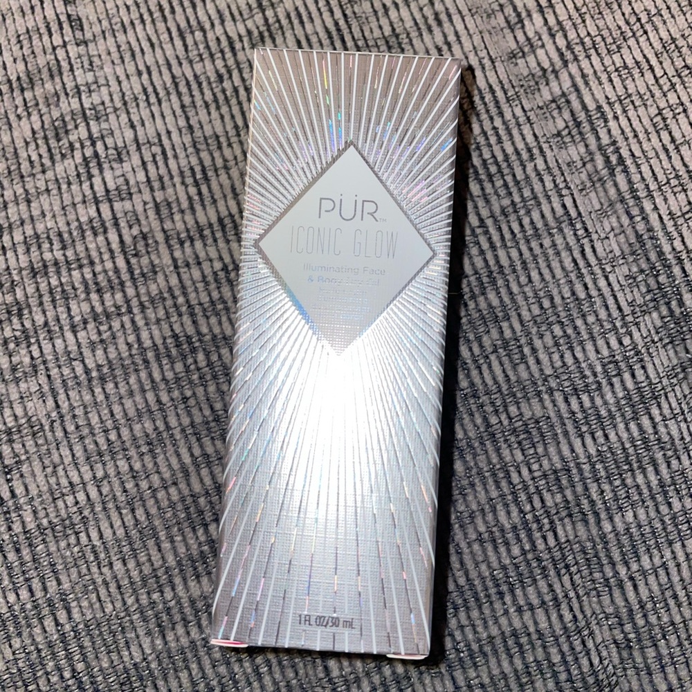 PUR Cosmetics Illuminating Face & Body Dry Oil